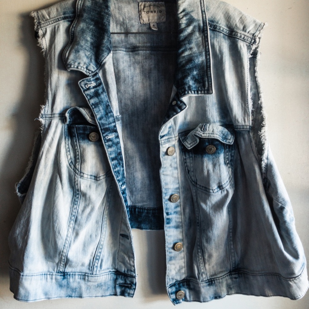 Torrid Light Wash Denim Vest